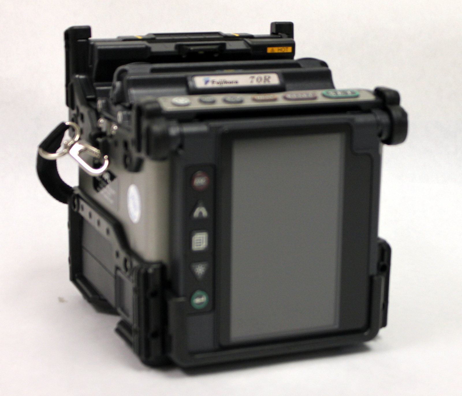 Contact TestWorld to get the best pricing on a used/refurbished Fujikura - FSM-70R Ribbon Fusion Splicer Kit . Rental and financing/lease options available. fujikura-fsm-70r-ribbon-fusion-splicer-kit