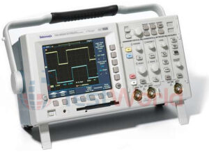 Tektronix TDS3052B, TDS3032B, TDS3012B 2-Channel Oscilloscopes